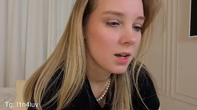 AIicaparkerc online show from 11-16-25, 09:30