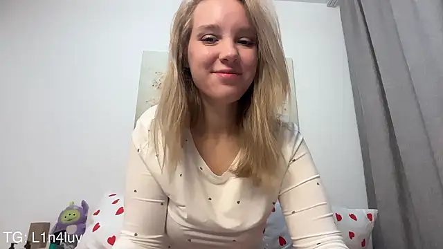 AIicaparkerc online show from 02-01-26, 12:31