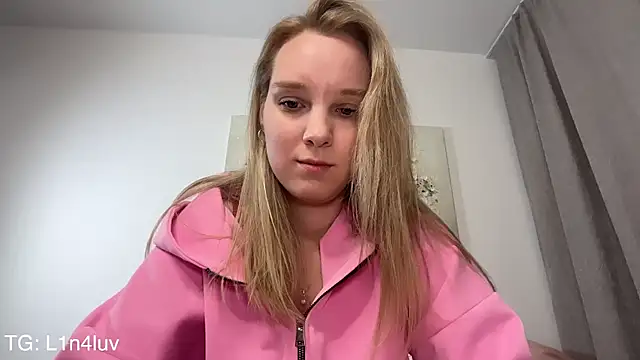 AIicaparkerc online show from 04-09-26, 04:57