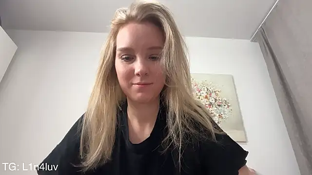 AIicaparkerc online show from 02-05-26, 09:21