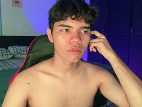 Im Camii online show from 04-18-26, 07:07