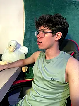 Im Camii online show from 10-12-25, 05:36