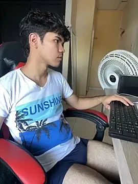 Im Camii online show from 11-27-25, 06:19