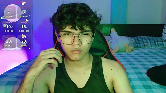 Im Camii online show from 10-25-25, 10:43