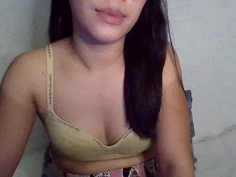 cocomum online show from 04-10-26, 05:14