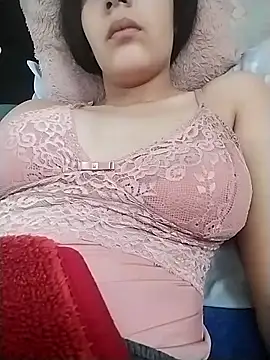 Thaila-Aurora online show from 10-27-25, 06:42