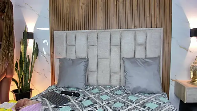 Sassha ferrer online show from 01-07-26, 07:30