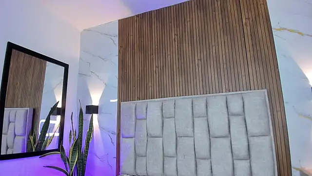 Sassha ferrer online show from 12-03-25, 07:57