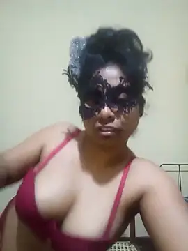 Expose Queen online show from 02-10-26, 06:18