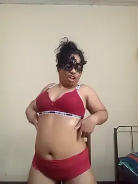 Expose Queen online show from 03-22-26, 10:17