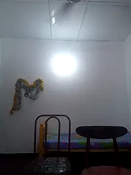 Snapshot of Expose_Queen chatting on 07-15-26, 06:37 Expose Queen online show from 07-15-26, 06:37