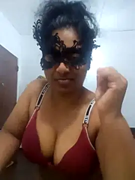 Snapshot of Expose_Queen chatting on 07-22-26, 06:43 Expose Queen online show from 07-22-26, 06:43