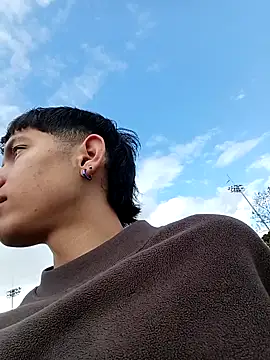 heyy noah11 online show from 10-15-25, 08:28