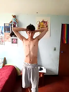 heyy noah11 online show from 10-13-25, 06:42