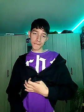 heyy noah11 online show from 11-03-25, 01:33