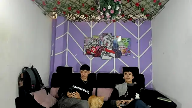 heyy noah11 online show from 04-13-26, 01:26