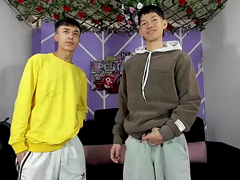 heyy noah11 online show from 02-08-26, 01:31