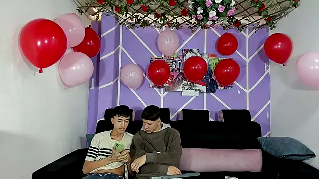 heyy noah11 online show from 02-15-26, 01:43