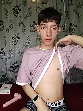 heyy noah11 online show from 11-15-25, 01:31