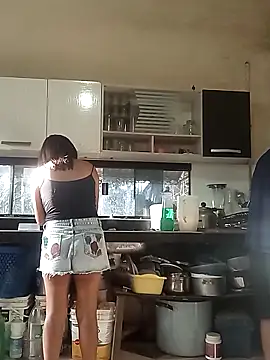 XJordan23 online show from 11-18-25, 09:18