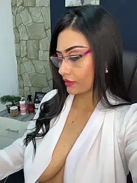  Isabella 1 online show from 10-28-25, 02:34