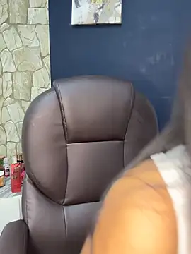  Isabella 1 online show from 10-26-25, 02:34