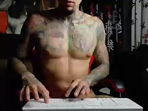 Molotov Explosive online show from 10-30-25, 05:39