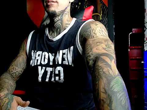 Molotov Explosive online show from 01-10-26, 06:36