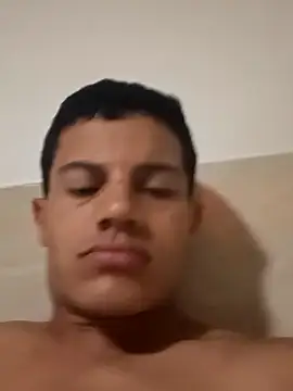 Snapshot of Morensuug chatting on 10-12-25, 07:59 Morensuug online show from 10-12-25, 07:59