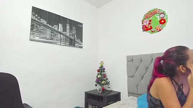 Sofi And Santy online show from 01-09-26, 01:01