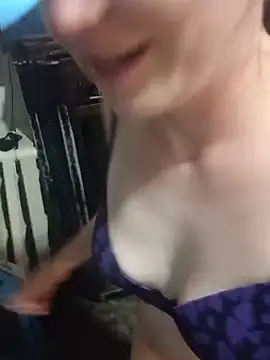 Snapshot of creamycouple69 chatting on 05-28-26, 01:50 creamycouple69 online show from 05-28-26, 01:50