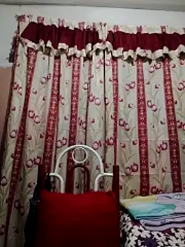 Snapshot of merr_ann123 chatting on 04-18-26, 11:45 merr ann123 online show from 04-18-26, 11:45