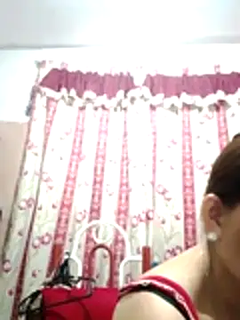 Snapshot of merr_ann123 chatting on 04-27-26, 11:52 merr ann123 online show from 04-27-26, 11:52