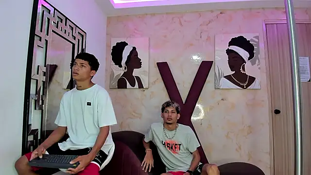 EMPIRE BOYS1 online show from 02-02-26, 07:24