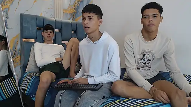 EMPIRE BOYS1 online show from 02-19-26, 07:33