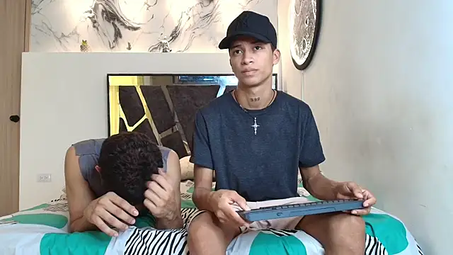 EMPIRE BOYS1 online show from 11-26-25, 07:14