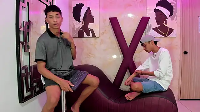 EMPIRE BOYS1 online show from 01-07-26, 07:30