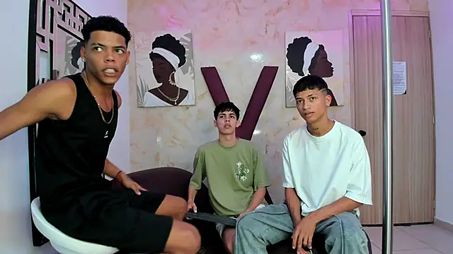 EMPIRE BOYS1 online show from 02-13-26, 07:58