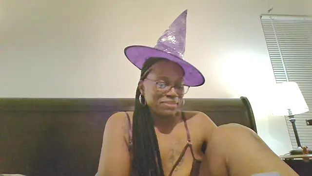 Snapshot of SweetCandy85 chatting on 11-01-25, 03:13 SweetCandy85 online show from 11-01-25, 03:13