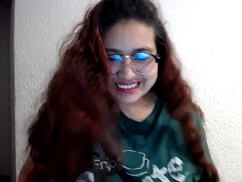 I AM ISABELLA online show from 10-16-25, 04:54