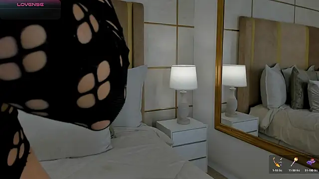 lyrabellini online show from 02-10-26, 10:58