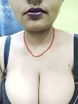 kiara-simmi online show from 01-12-26, 06:36