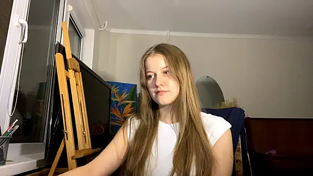 Snapshot of SeritaPicketta chatting on 10-19-25, 03:59 SeritaPicketta online show from 10-19-25, 03:59