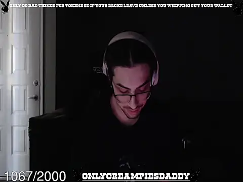 Snapshot of onlycreampiesdaddy chatting on 05-06-26, 05:28 onlycreampiesdaddy online show from 05-06-26, 05:28