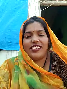 Snapshot of Apki_bhabhiji chatting on 10-11-25, 07:09 Apki bhabhiji online show from 10-11-25, 07:09