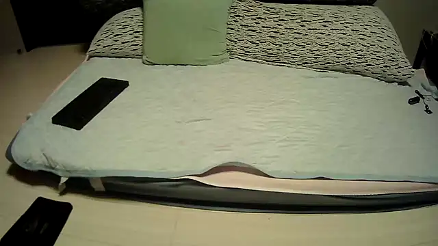 Snapshot of inranranko1919 chatting on 01-10-26, 12:33 inranranko1919 online show from 01-10-26, 12:33