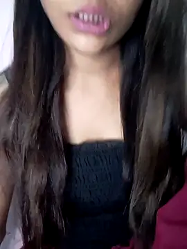 Snapshot of Namita-Love chatting on 10-23-25, 10:36 Namita-Love online show from 10-23-25, 10:36