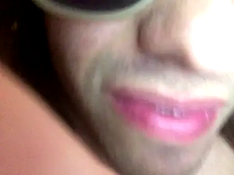 Feetwolf0 online show from 12-19-25, 04:38