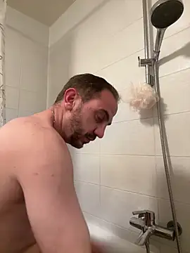 AlexGogo23 online show from 03-25-26, 07:35