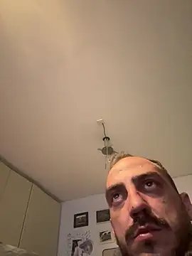 AlexGogo23 online show from 04-06-26, 12:39